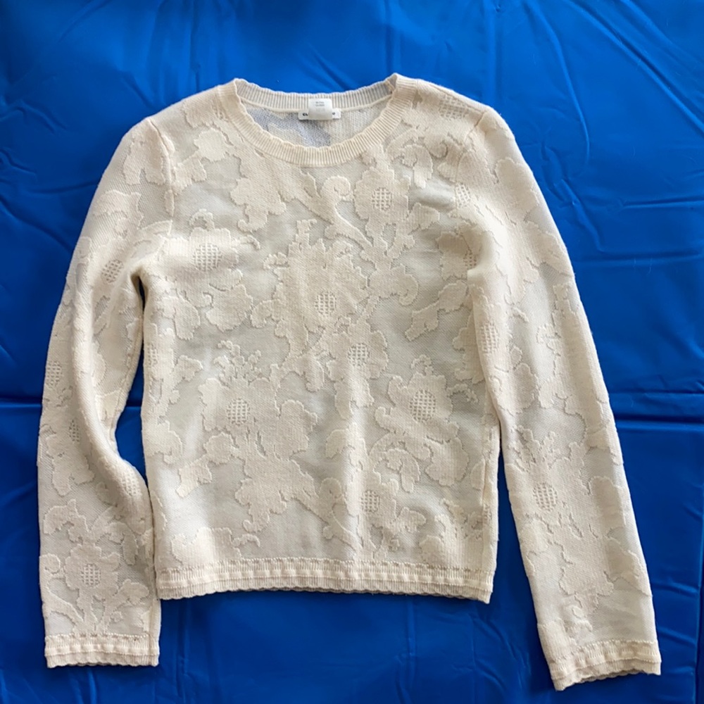 Merino wool light sweater
